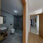 Grand Appartement Neuf Lumineux Face Stade Avec Parking Prive